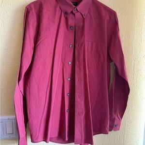 Men's Classic Van Heusen Red Button-Down Shirt